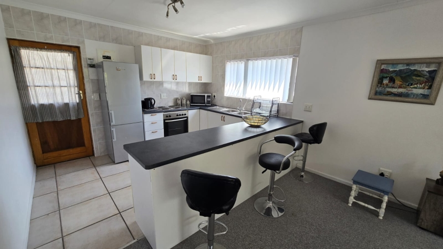 4 Bedroom Property for Sale in Country Club Western Cape